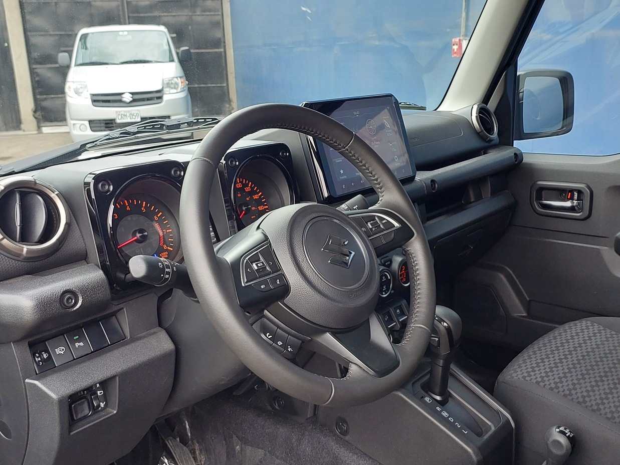 SUZUKI JIMNY 2025 995 Kms.