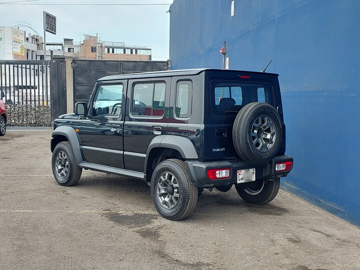 SUZUKI JIMNY 2025 995 Kms.
