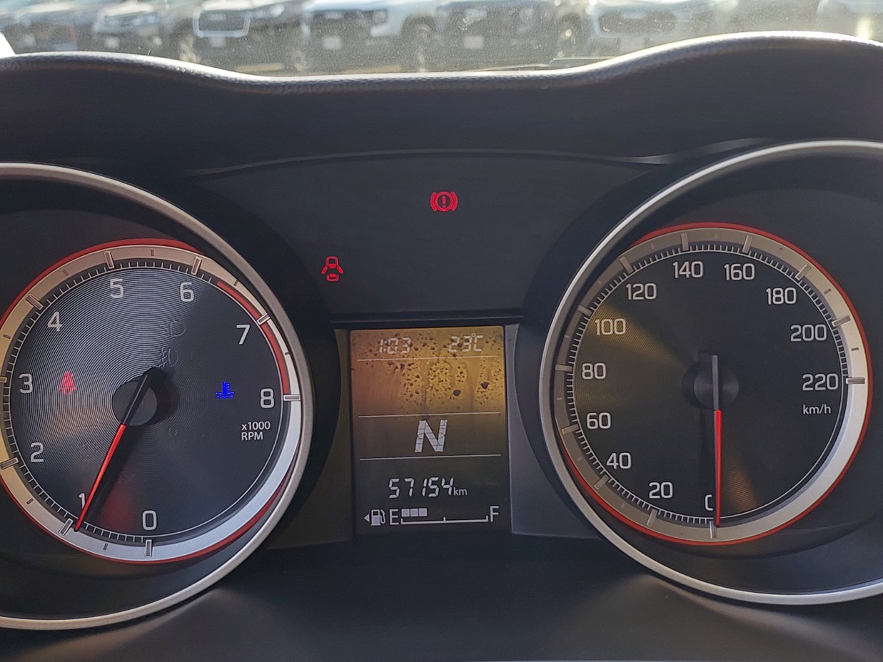 SUZUKI SWIFT 2020 57.000 Kms.