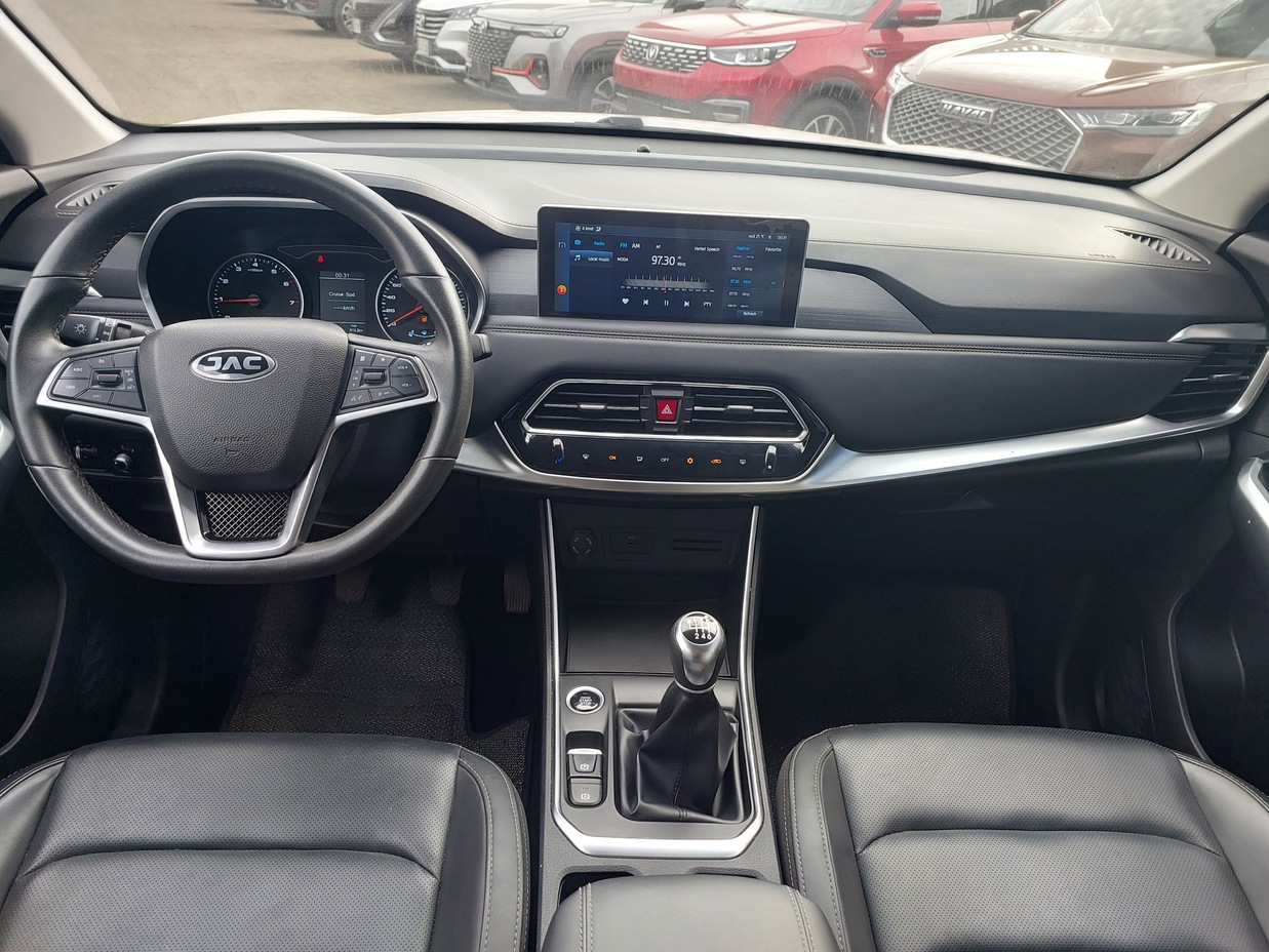 JAC JS8 2025 18.316 Kms.