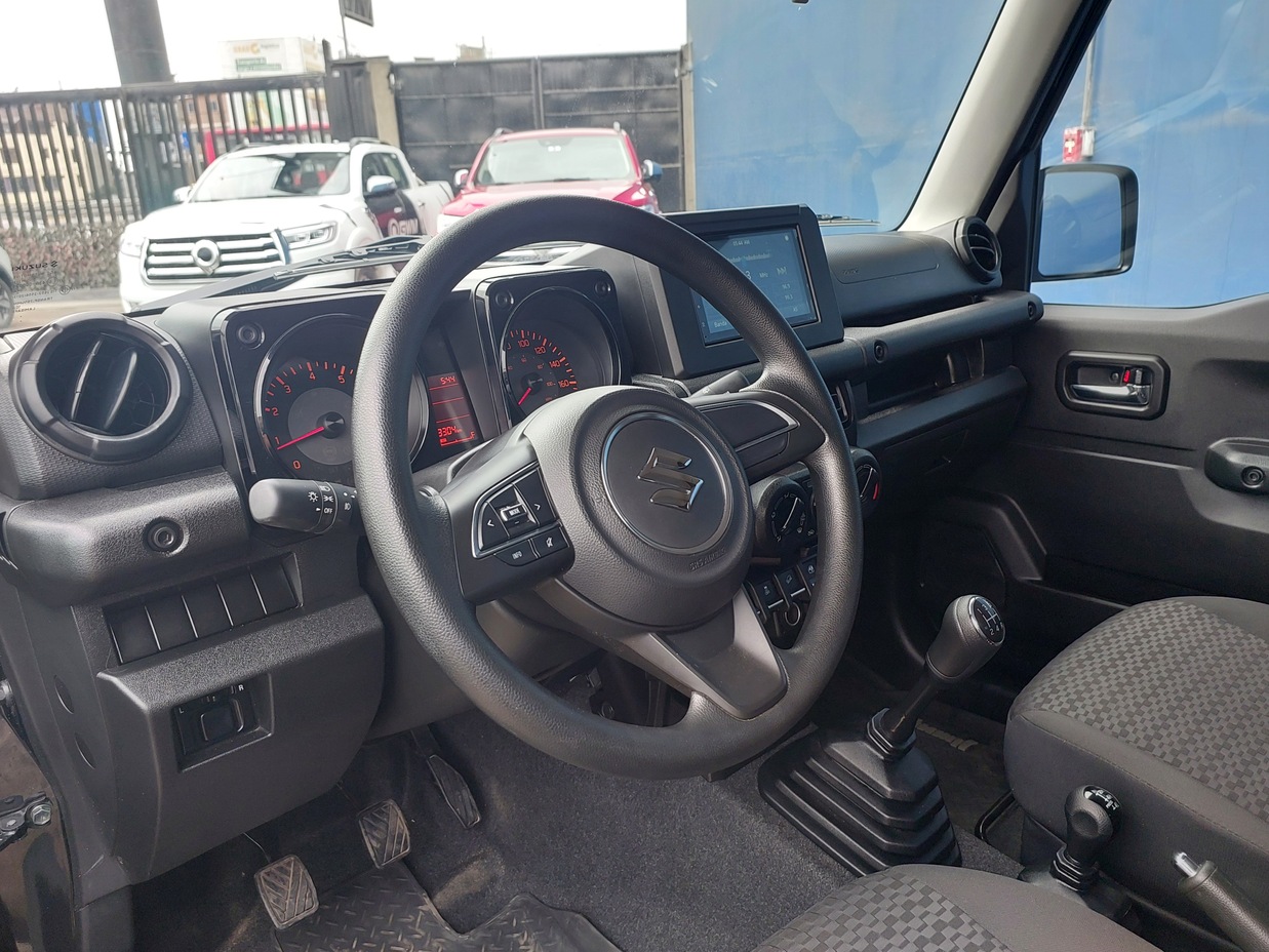 SUZUKI JIMNY 2025 3.304 Kms.