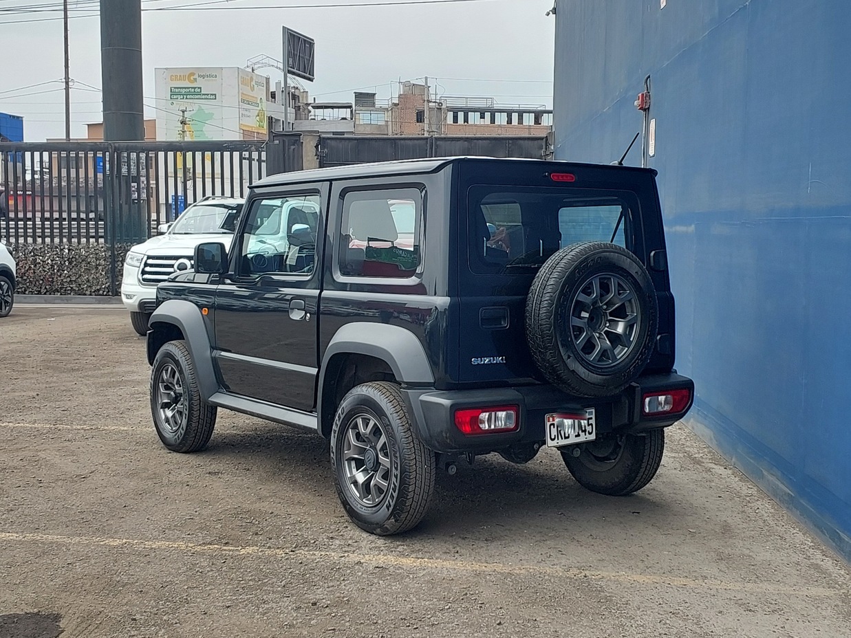 SUZUKI JIMNY 2025 3.304 Kms.