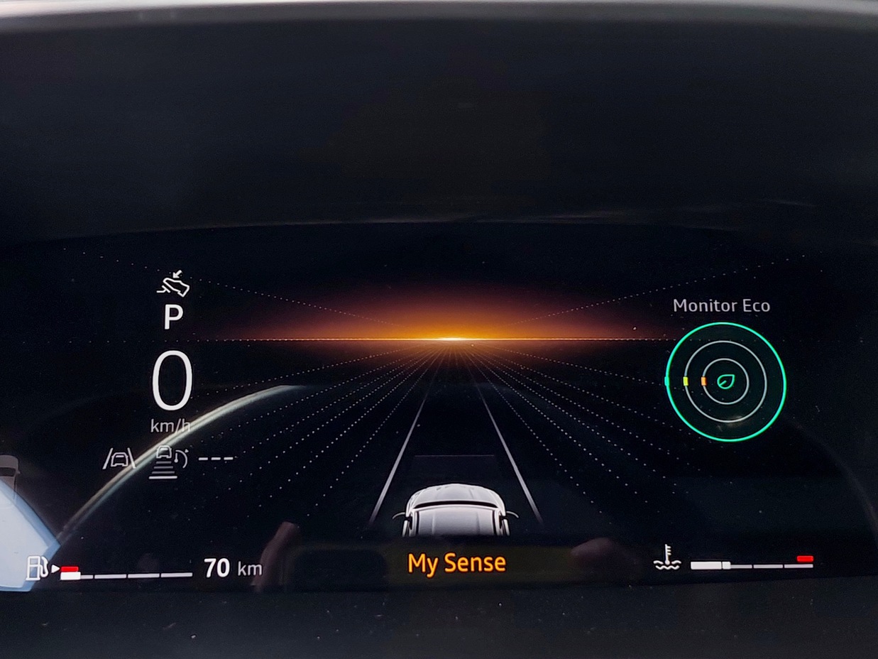 RENAULT ARKANA 2025 8.097 Kms.