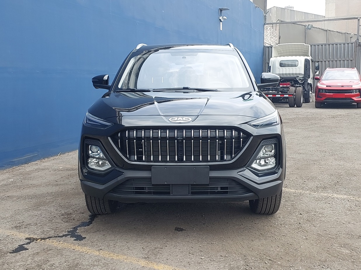 JAC JS8 2024 5.147 Kms.