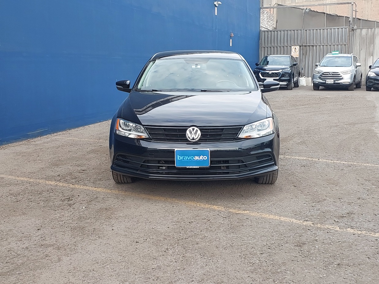 VOLKSWAGEN JETTA 2018 64.020 Kms.