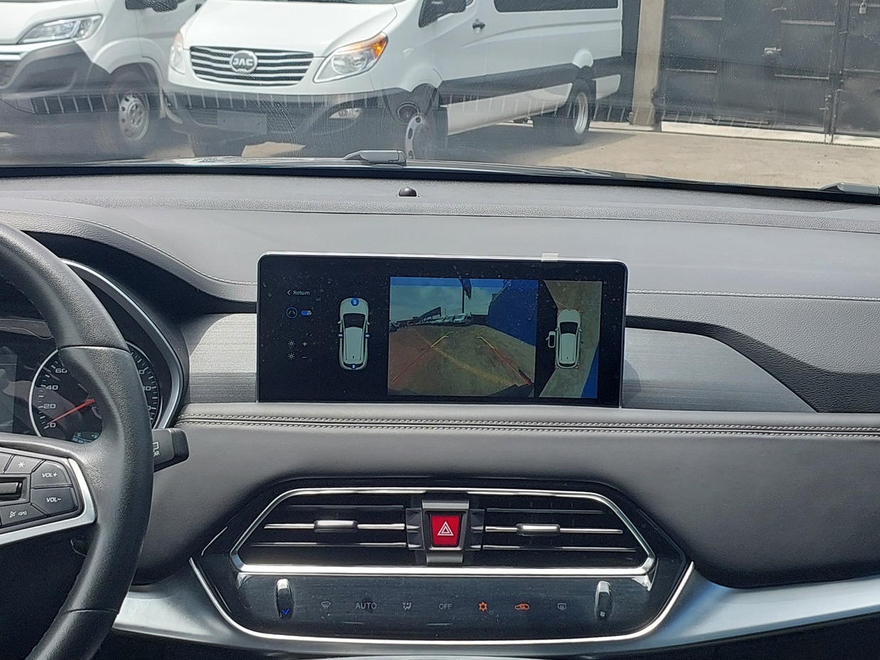 JAC JS8 2024 5.147 Kms.