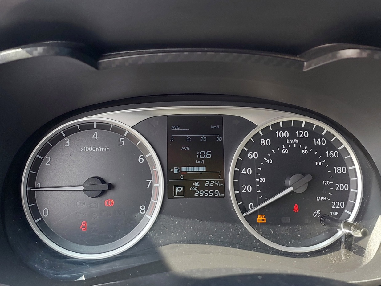 NISSAN VERSA 2023 29.413 Kms.