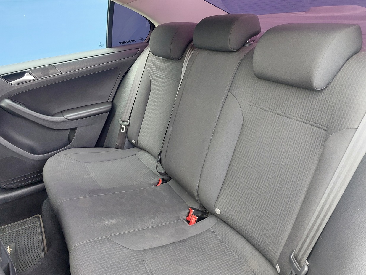 VOLKSWAGEN JETTA 2018 64.020 Kms.