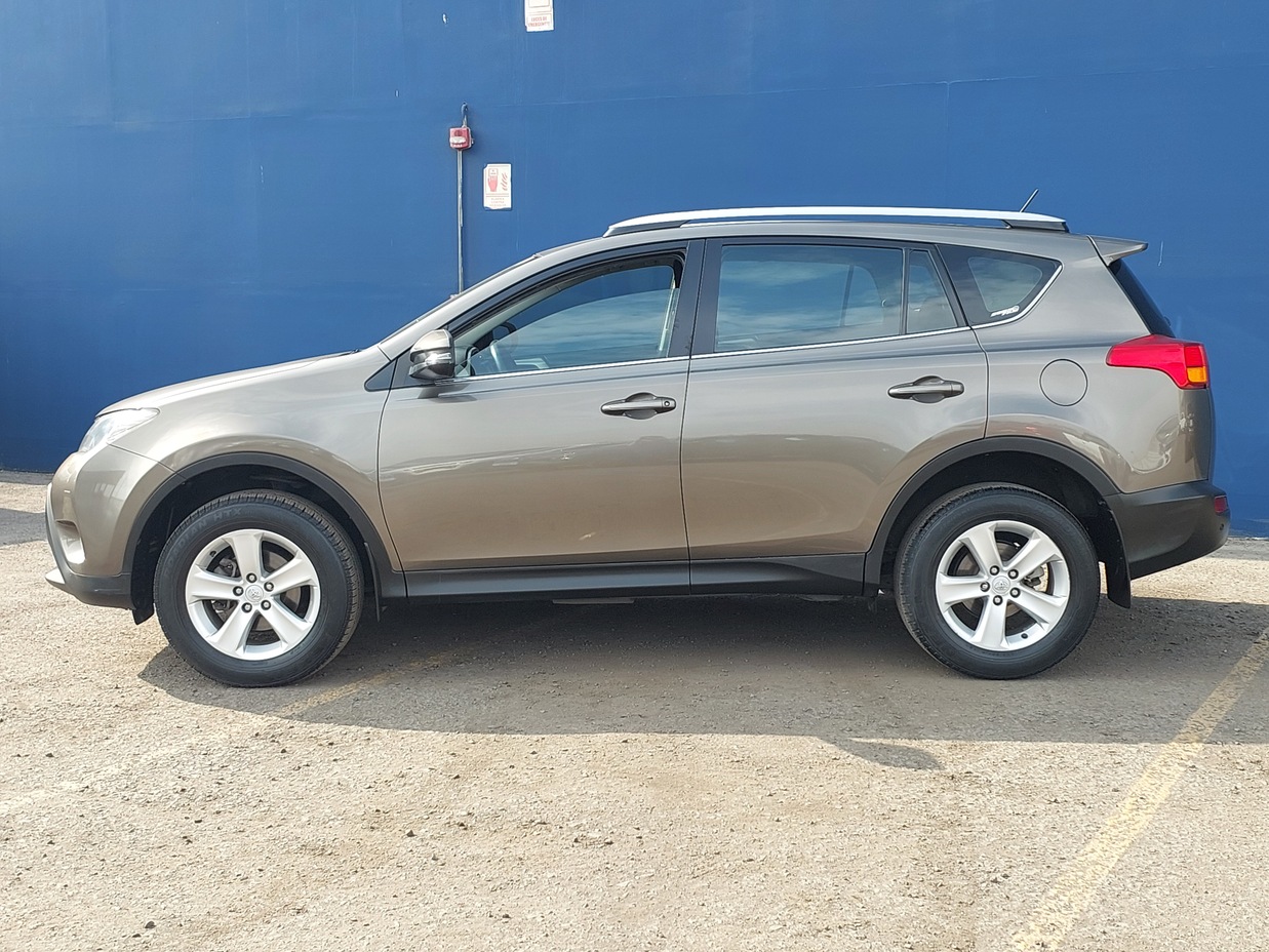 TOYOTA RAV4 2014 96.400 Kms.