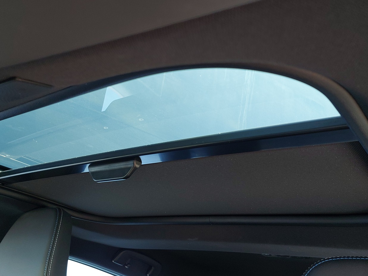 RENAULT ARKANA 2025 8.097 Kms.